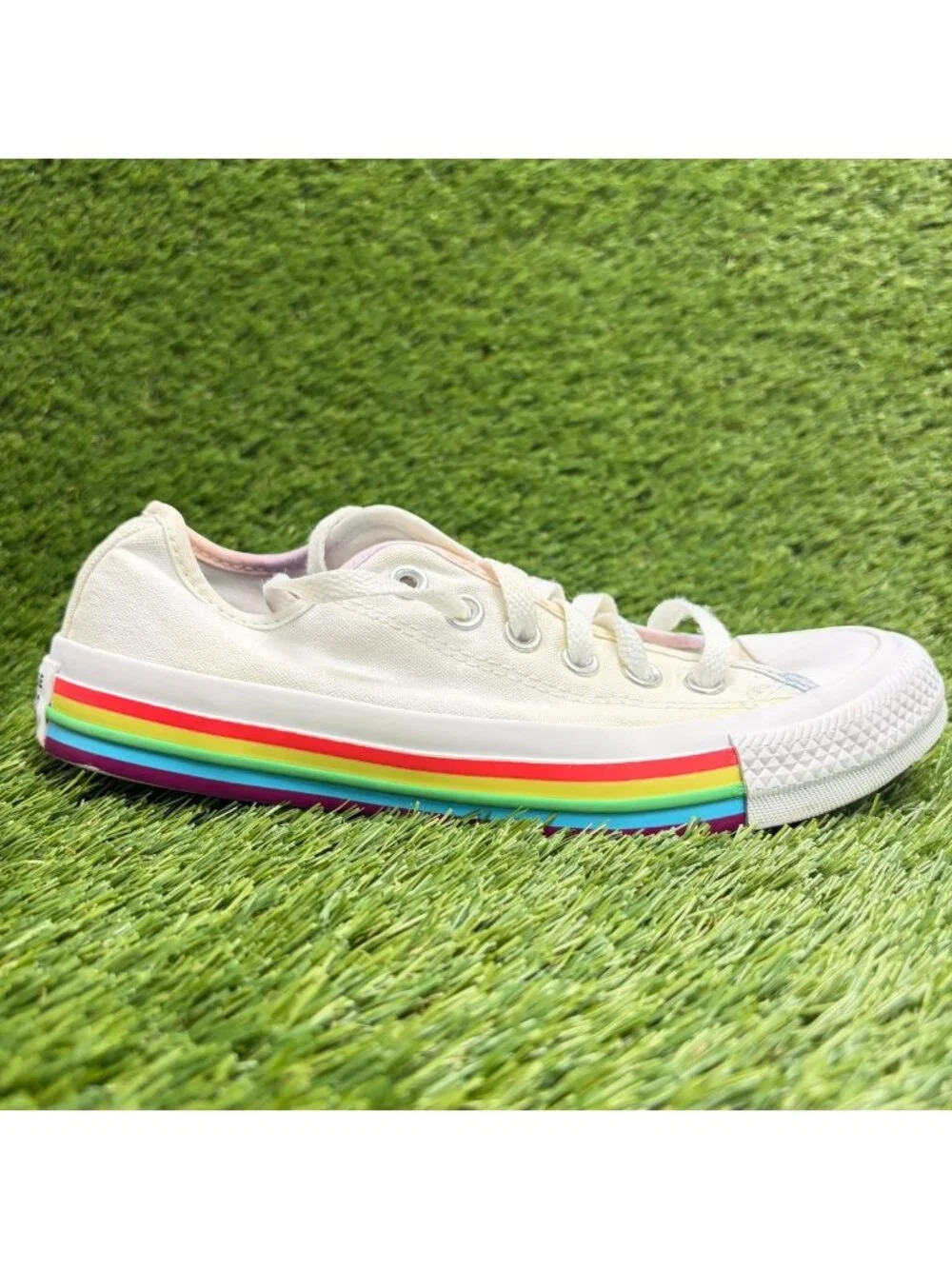 Converse Chuck Taylor All Star Low Womens Size 7 White Athletic Shoes Sneakers